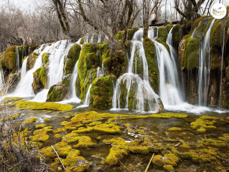 เที่ยวจิ่วจ้ายโกวช่วงใบไม้เปลี่ยนสี